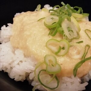 自然薯でとろとろ☆味噌風味のとろろご飯